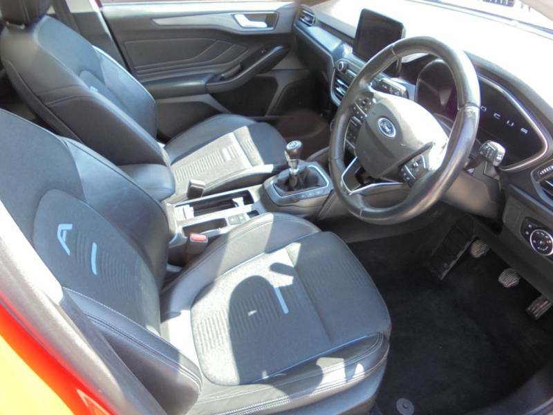 Ford Focus 1.5 Ecoblue 120 Active X Red #6