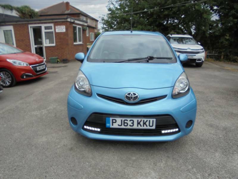 Toyota Aygo 1.0 Vvt-i Move With Style Full Leather Blue #2