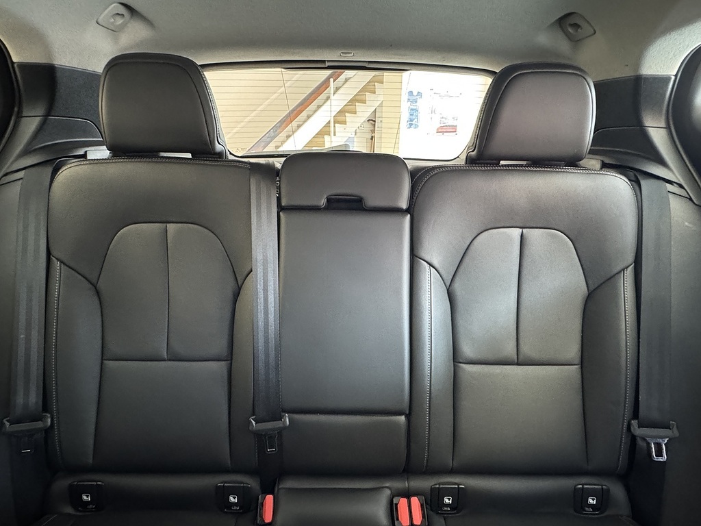 Volvo XC40 1.5 T3 163 Inscription Geartronic Red #22