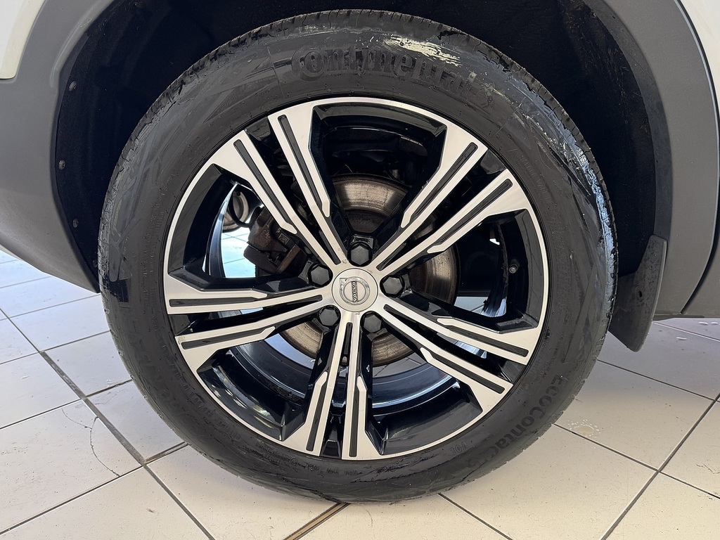 Volvo XC40 1.5 T3 163 Inscription Geartronic Red #40
