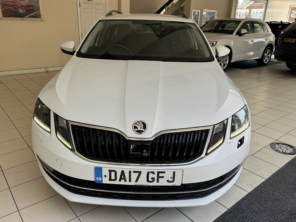 Skoda Octavia Tdi Se L U6467 Ulez White #6