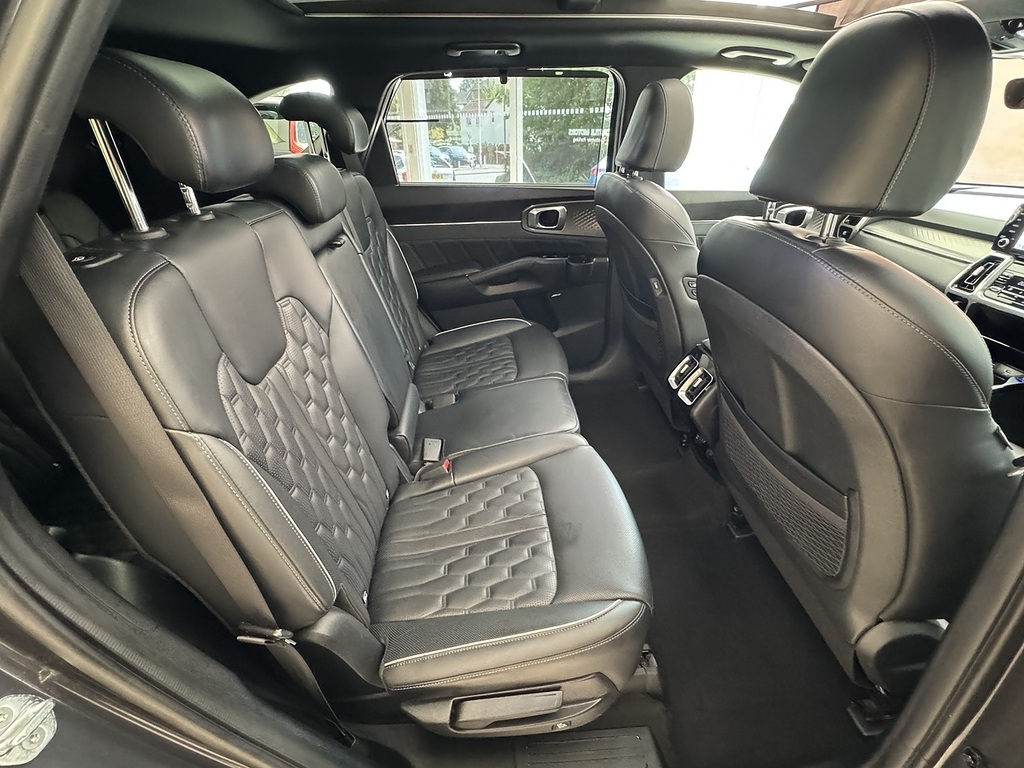 Kia Sorento 2.2 Crdi 3 Dct White #10