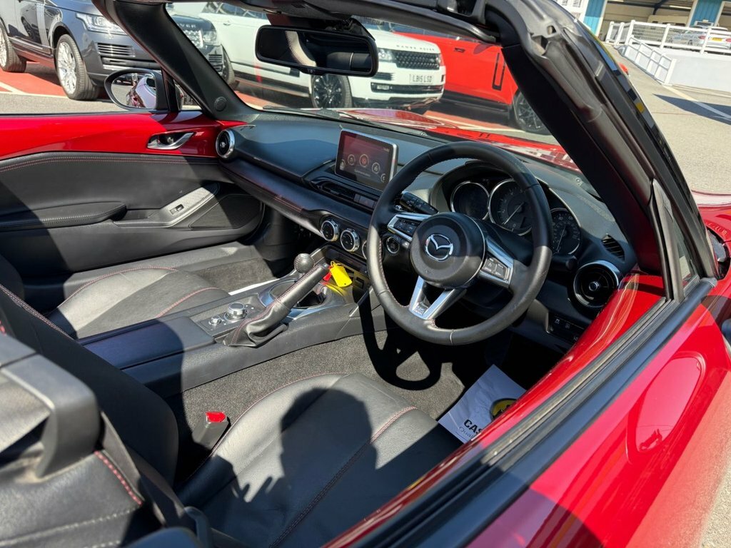 Mazda MX-5 2L Sport Nav VU66WHL Red #3
