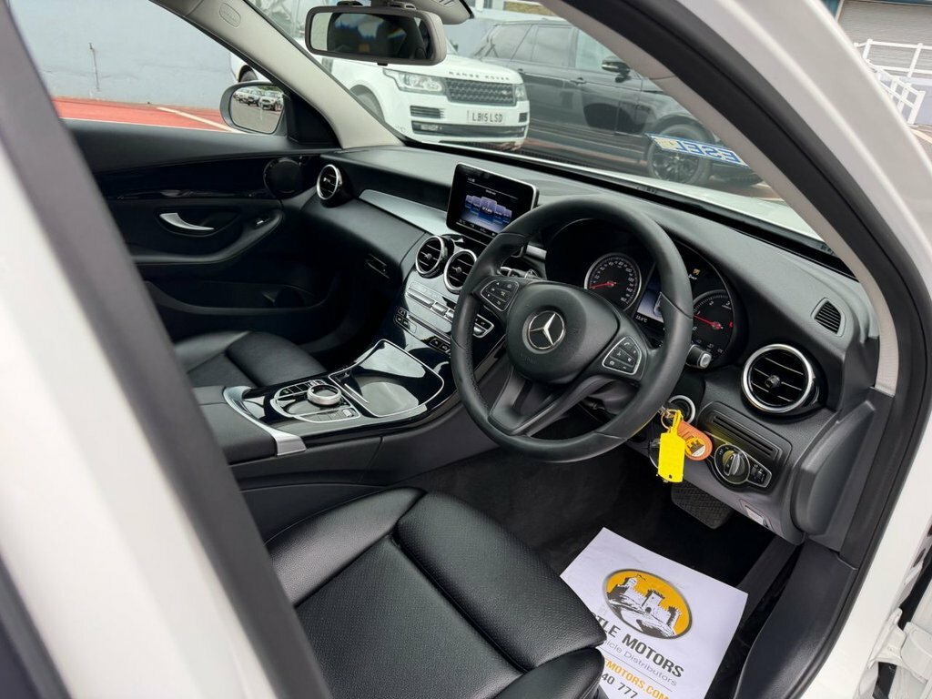 Mercedes-Benz C Class 2.1L Se White #6