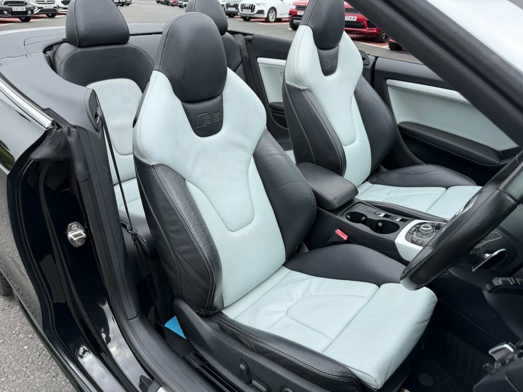 Audi S5 4.2L Null White #10