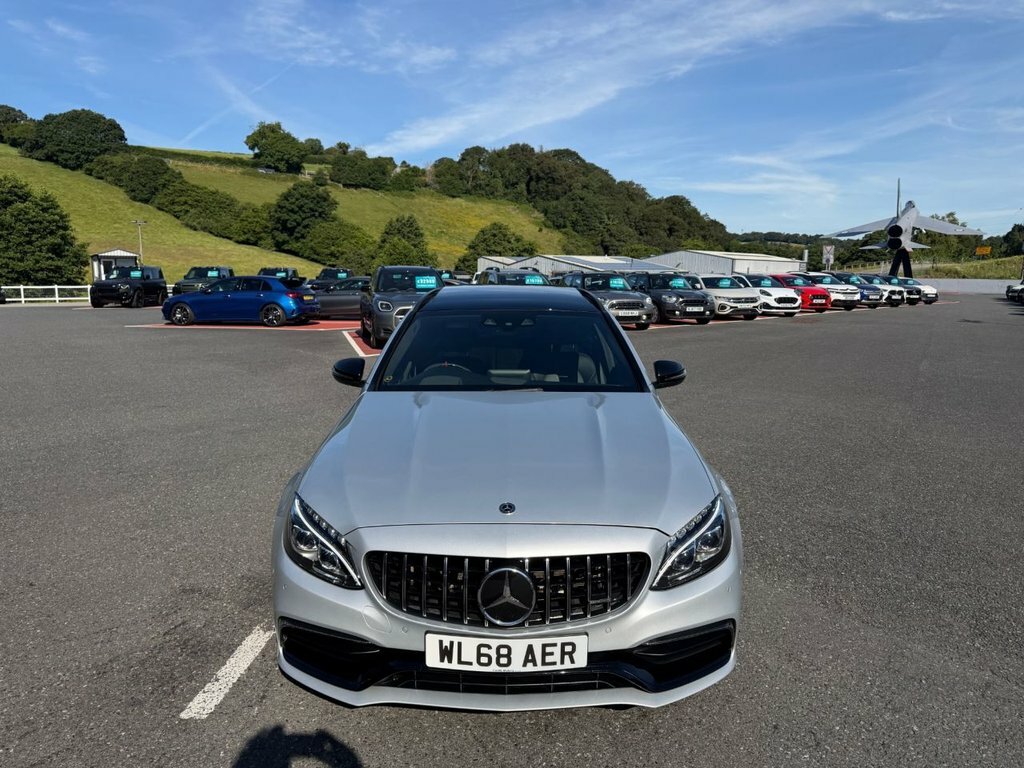 Mercedes-Benz C Class 4L Amg Silver