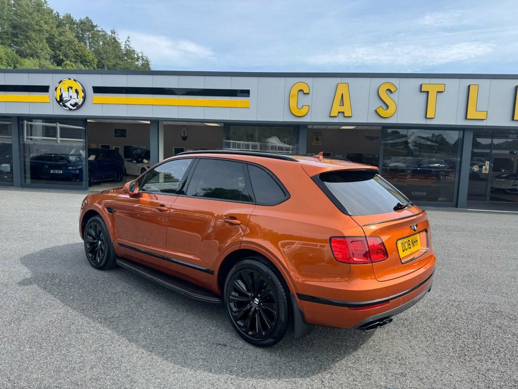 Bentley Bentayga 4.0 V8 Suv 4Wd Euro 6 Ss 550 P YG18ZWD White #48