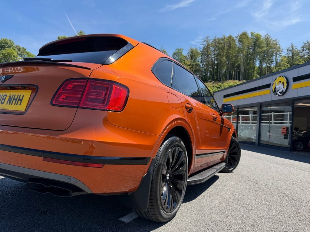Bentley Bentayga 4.0 V8 Suv 4Wd Euro 6 Ss 550 P YG18ZWD White #28