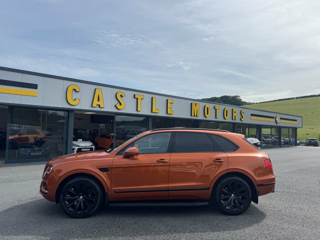 Bentley Bentayga Suv Orange #3