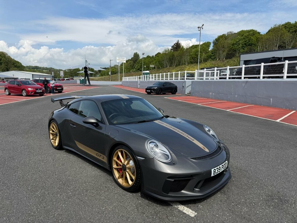 Porsche 911 Coupe Grey