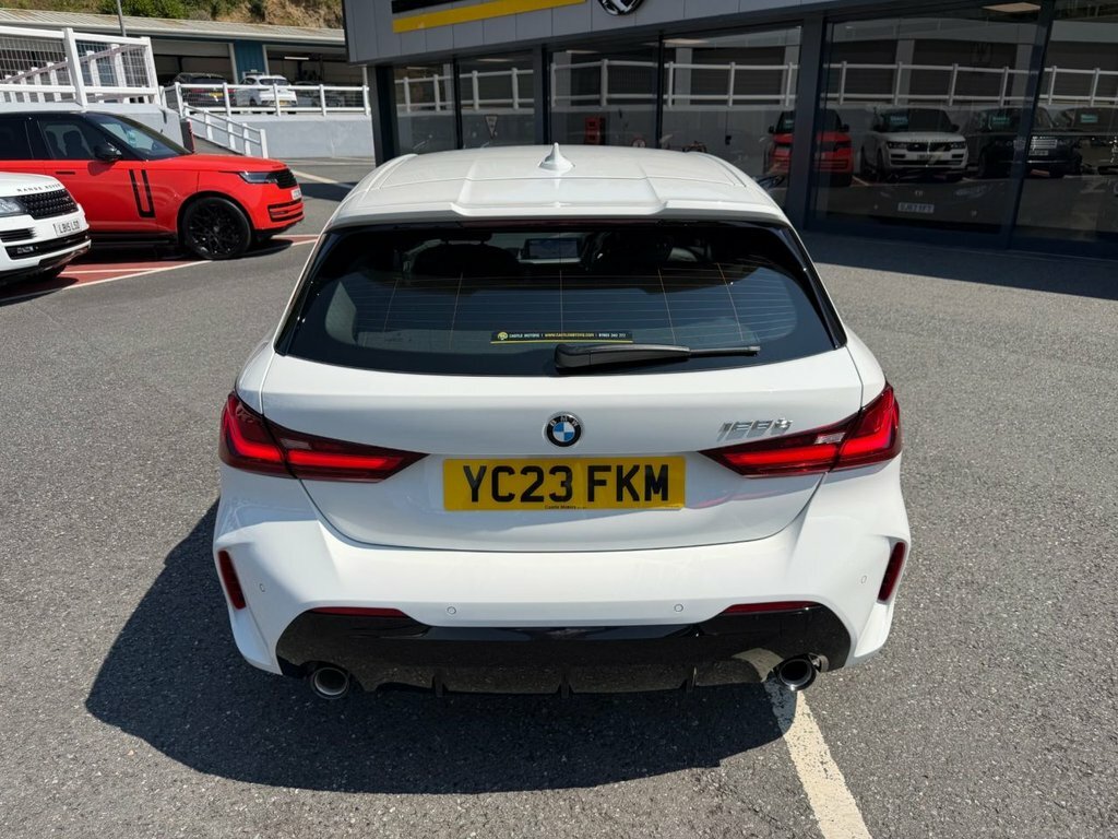 BMW 1 Series Hatchback YC23FKM White #6