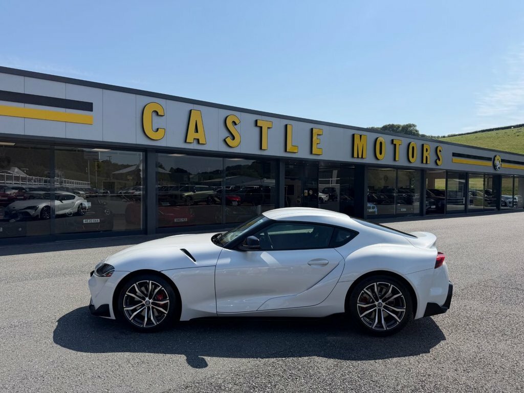 Toyota Supra 2L Gr Pro White #2