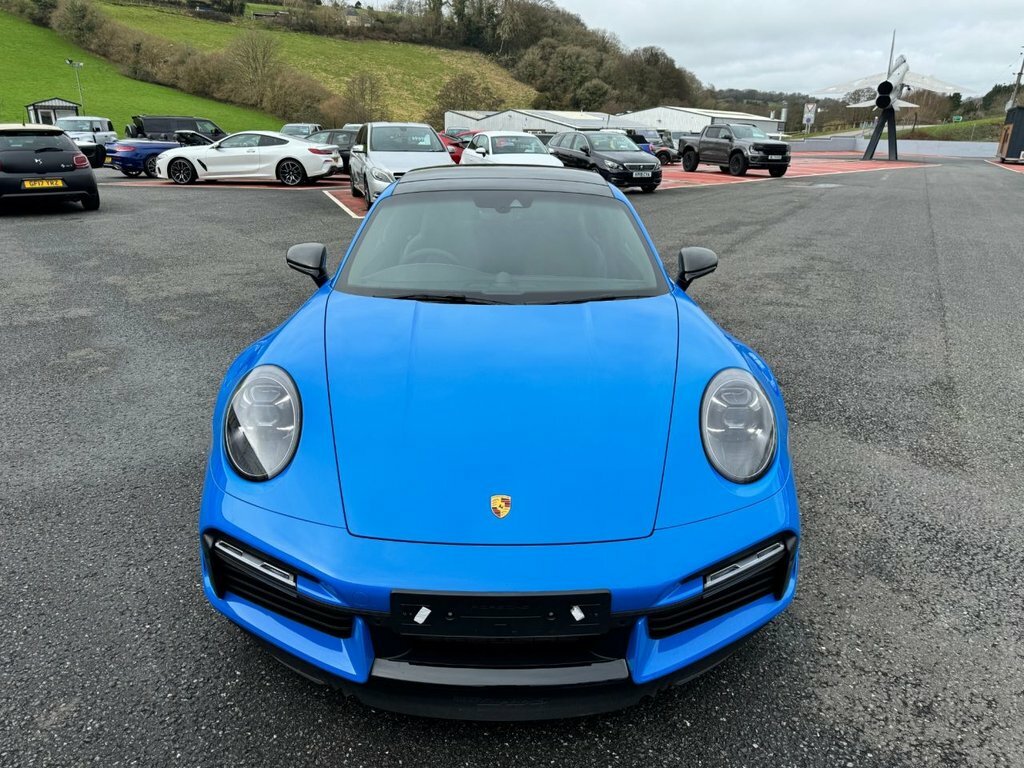 Porsche 911 3.7L 992 Turbo S Blue