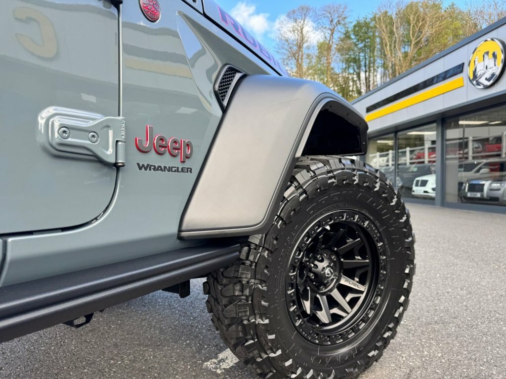 Jeep Wrangler 2L Rubicon Green #25