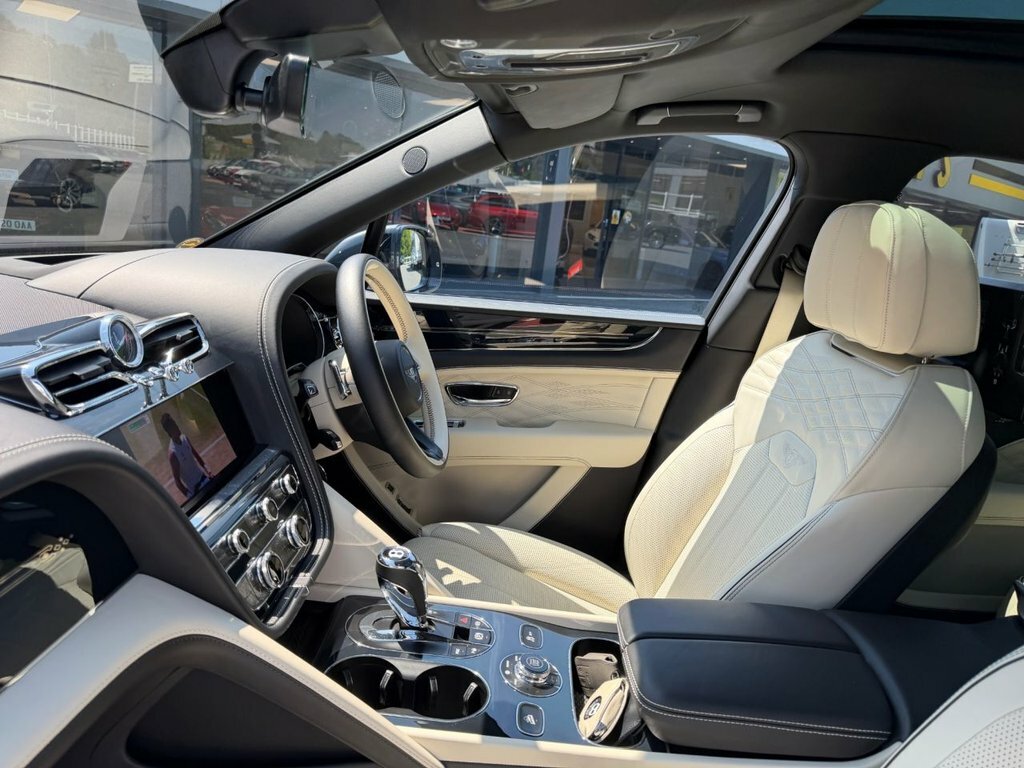 Bentley Bentayga S  #22