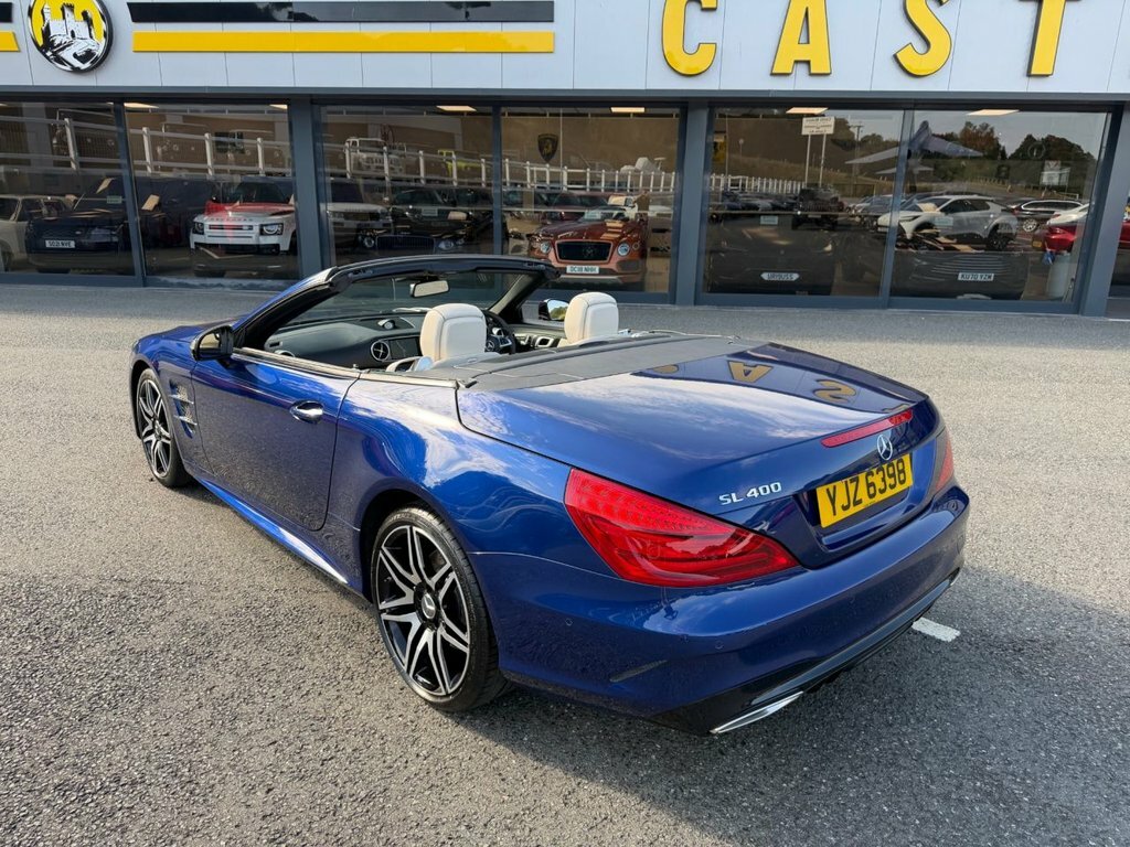 Mercedes-Benz SL Class 3L Amg Line Blue #5