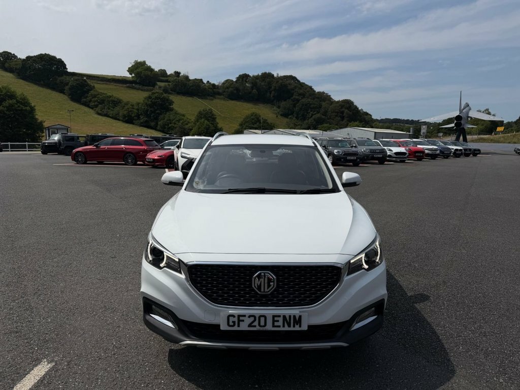 MG ZS 1.5L Exclusive White #2