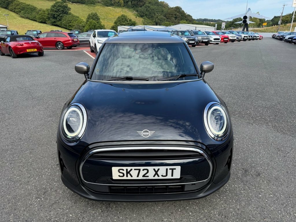 Mini Hatch 1.5L Cooper Exclusive SK72XJT Black #2