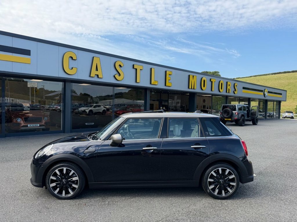 Mini Hatch 1.5L Cooper Exclusive SK72XJT Black #4