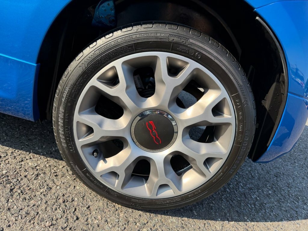 Fiat 500 Black #29