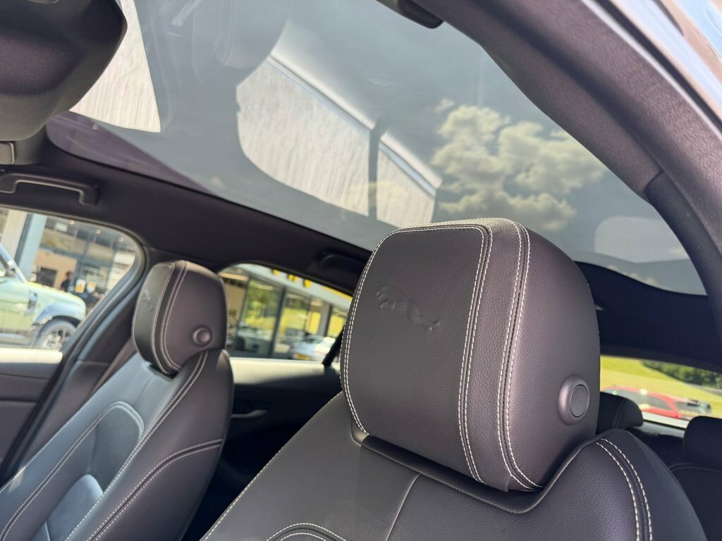 Jaguar I-Pace 294Kw Ev400 R-dynamic Se Black 90Kwh Grey #16