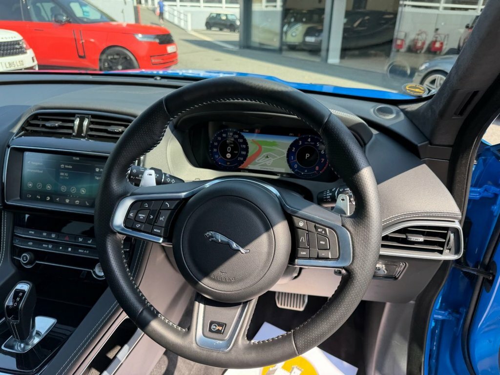 Jaguar F-Pace 5L Svr Blue #6