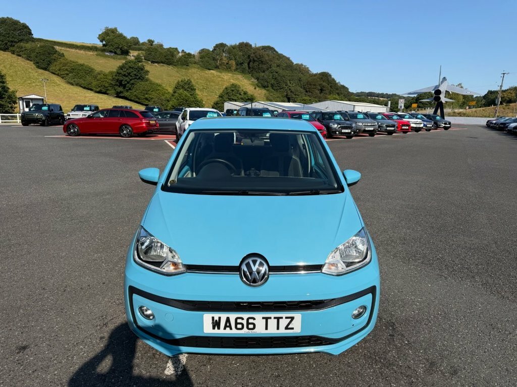 Volkswagen Up 1L High Up Blue