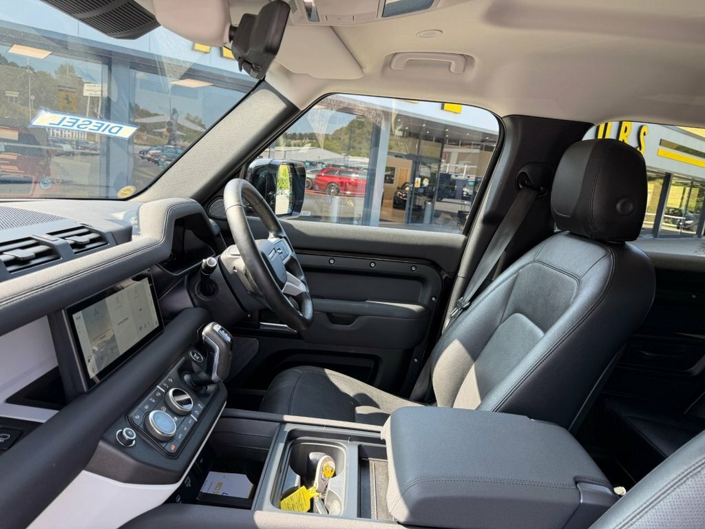 Land Rover Defender X-dynamic Hse Mhev Grey #16