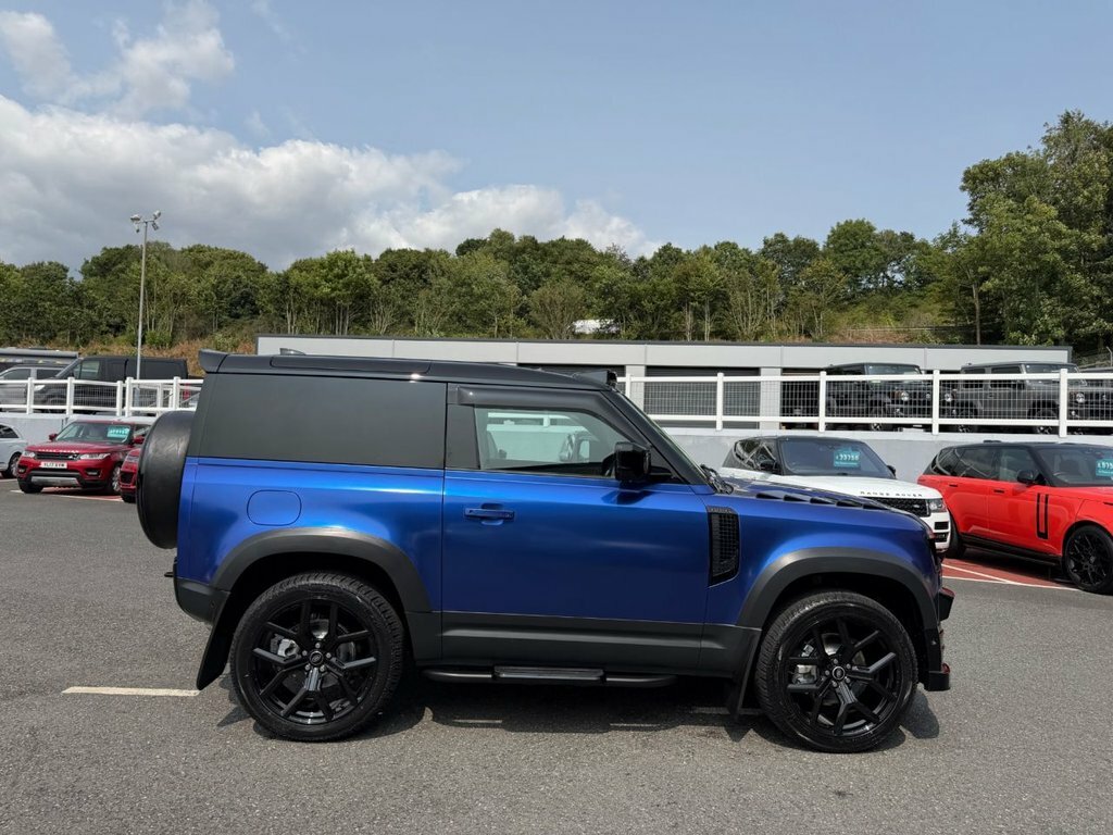 Land Rover Defender 3L Se Blue #6