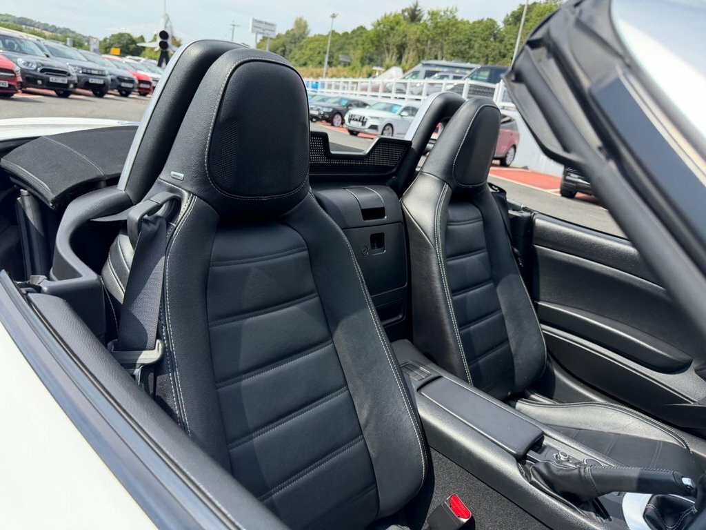 Fiat 124 Spider 1.4 Multiair Lusso Red #18