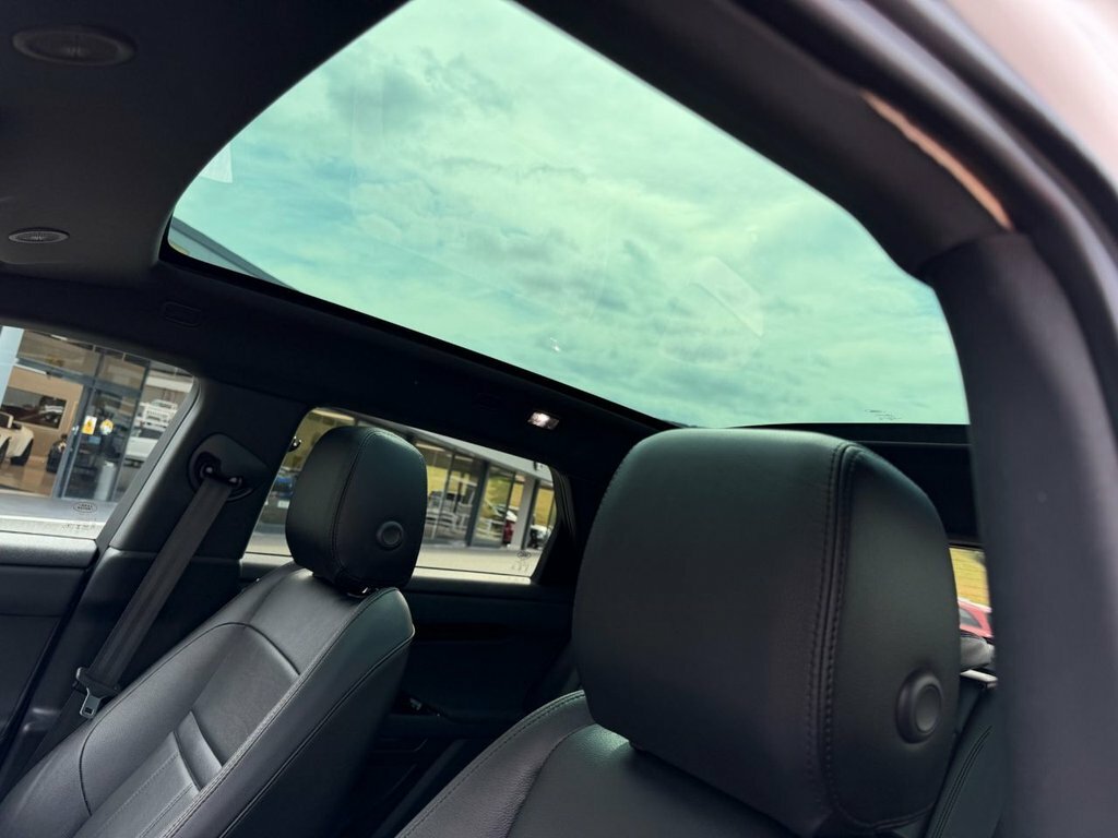 Land Rover Range Rover Evoque Autobiography Red #17