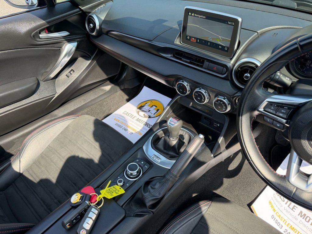 Abarth 124 Spider 1.4 T 170 Multiair Convertible Euro 6 White #11