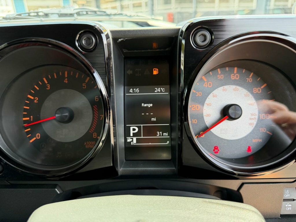 Suzuki Jimny 1.5 Sierrea Suv Black #15