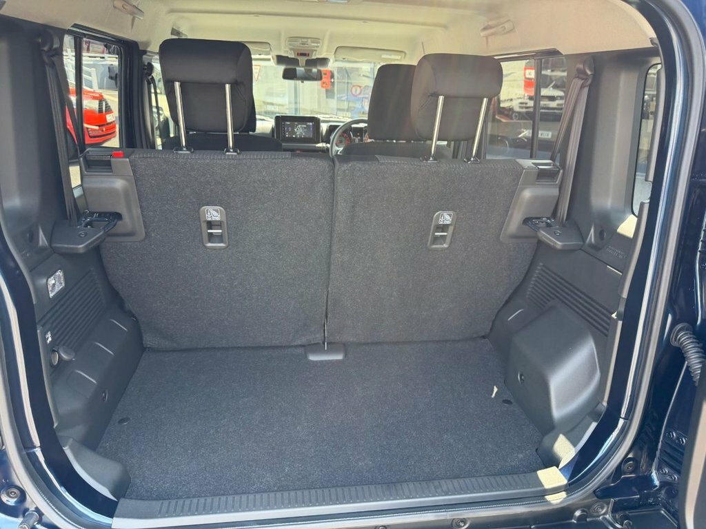 Suzuki Jimny 1.5 Sierrea Suv Black #19