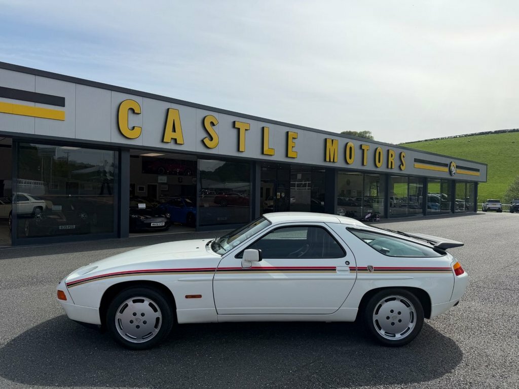 Porsche 928 4.5L Null White #2