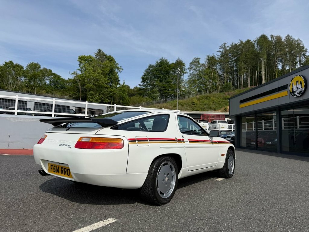 Porsche 928 4.5L Null White #4