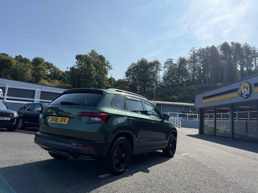 Skoda Karoq 2L Se Green #4