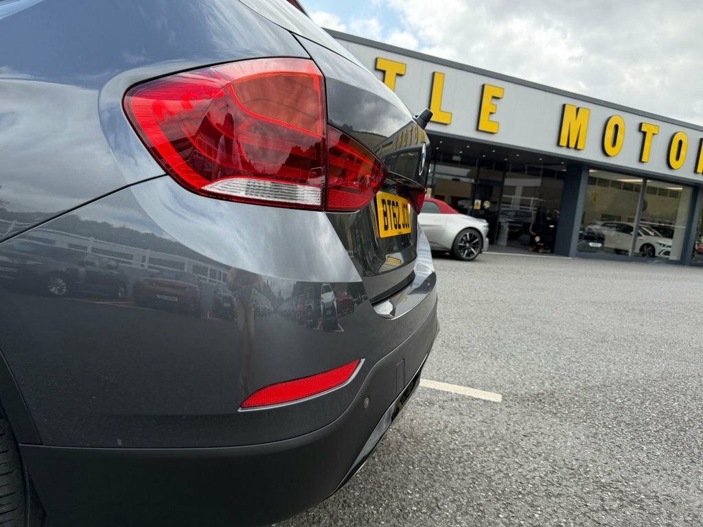 BMW X1 Xdrive20d M Sport White #25