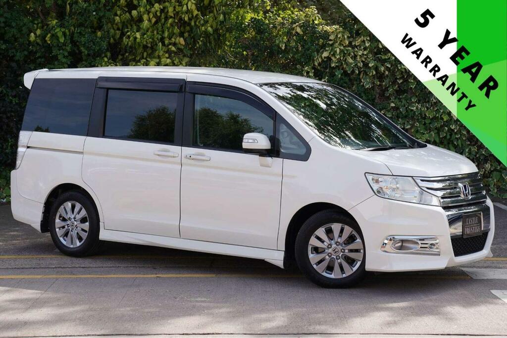 Honda StepWagon Mpv 2.0 Spada Z 8 Seats 201160 White
