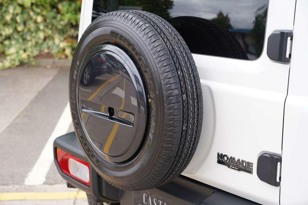 Suzuki Jimny 1.5 Nomade 4Wd White #4