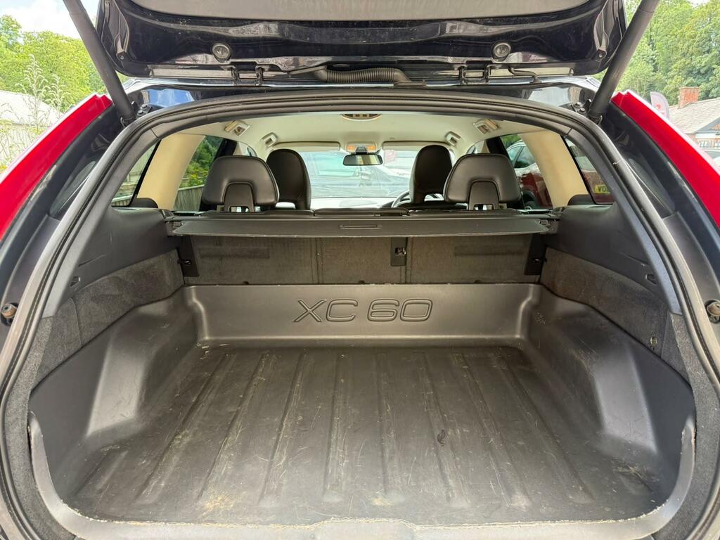 Volvo XC60 2.4 D5 Se Geartronic Awd Euro 5 Red #35