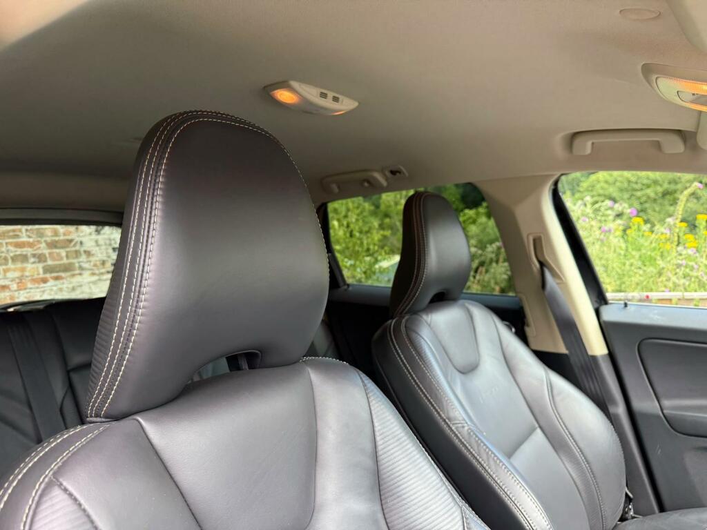 Volvo XC60 2.4 D5 Se Geartronic Awd Euro 5 Red #33