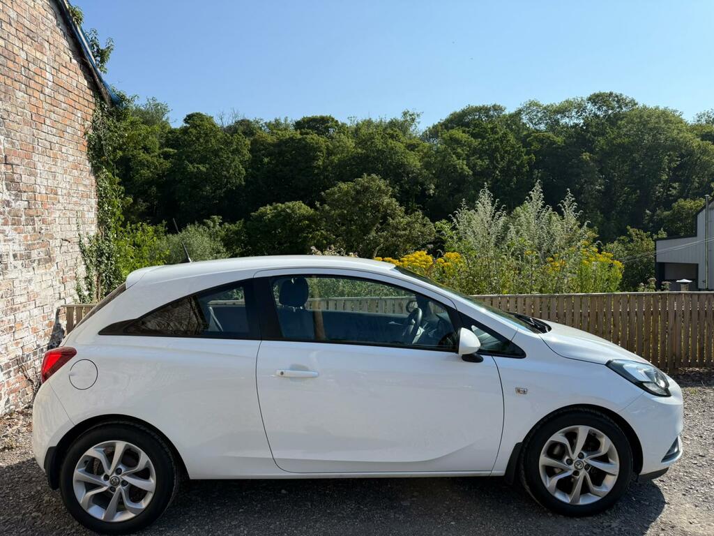 Vauxhall Corsa Excite KN15WYO White #2
