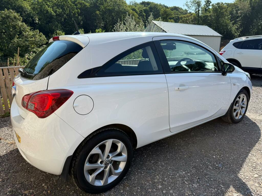 Vauxhall Corsa Excite KN15WYO White #3