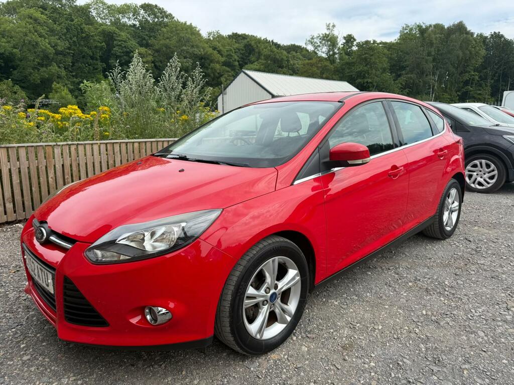 Ford Focus Estate 1.6 Tdci Zetec S Euro 5 Ss 201262 Red #3