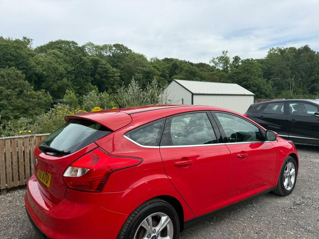 Ford Focus Estate 1.6 Tdci Zetec S Euro 5 Ss 201262 Red #27