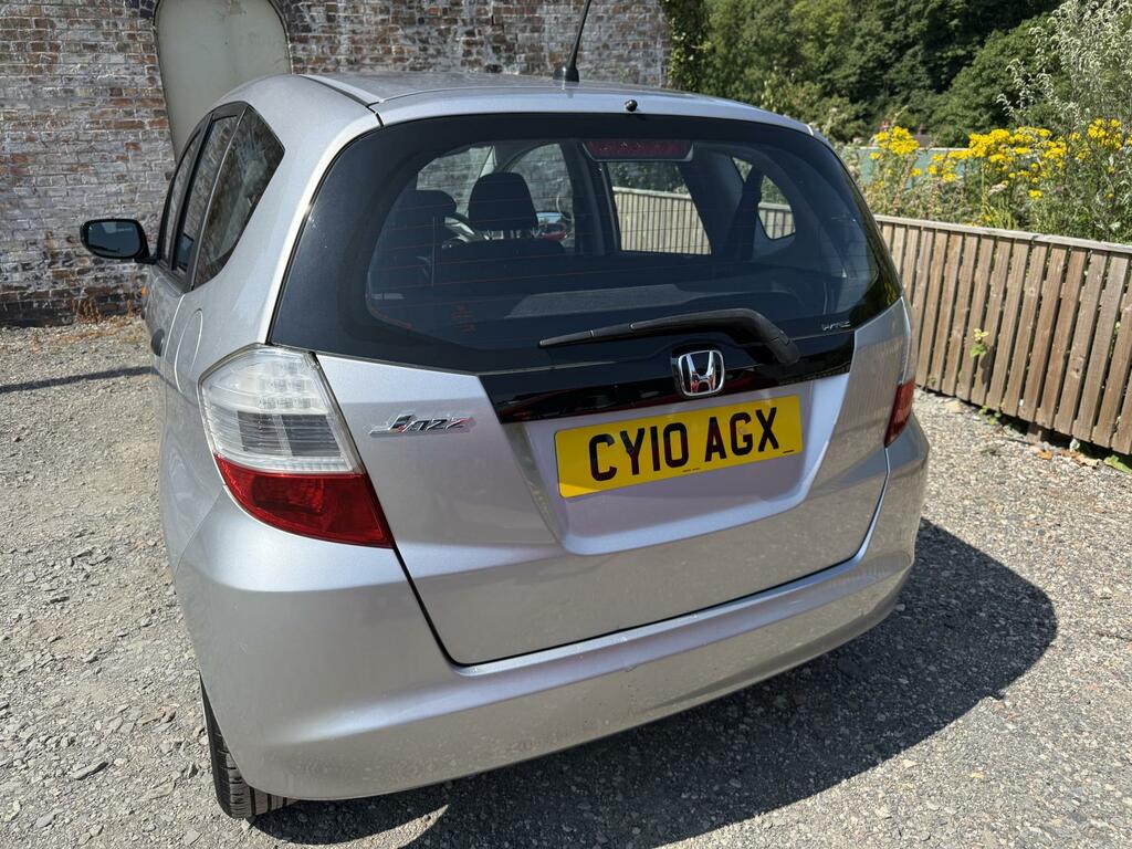 Honda Jazz S Silver #4