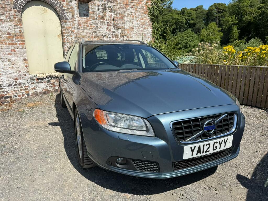 Volvo V70 Se Lux Blue #3
