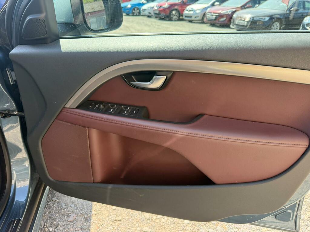 Volvo V70 D3 Se Blue #36