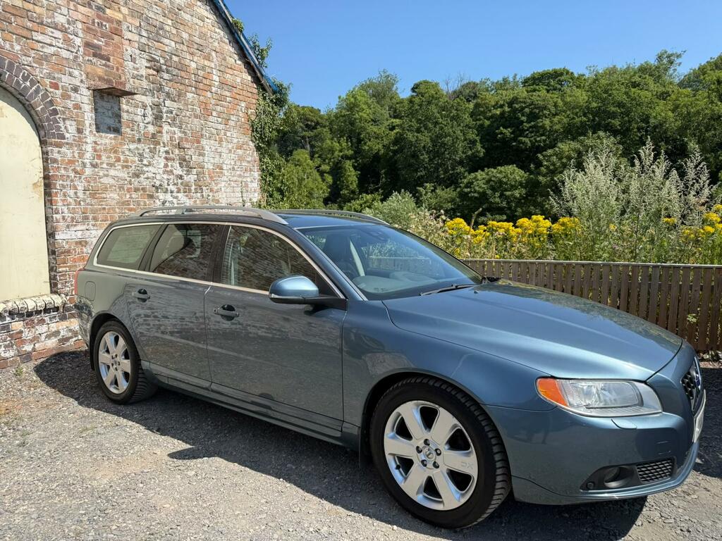 Volvo V70 Se Lux Blue #2